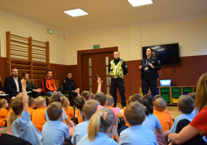 osoby dorosłe dzieci