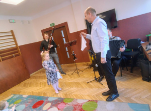 Filharmonia na kółkach