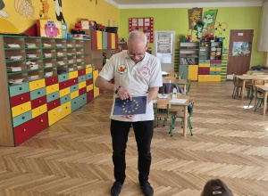 Wizyta Dziadka Sławka- pogadanka o patrotyzmie