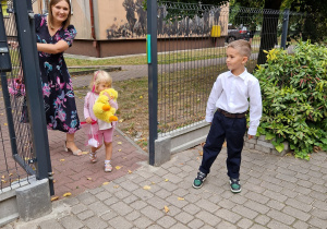 furtka przedszkolna, dzieci, rodzic